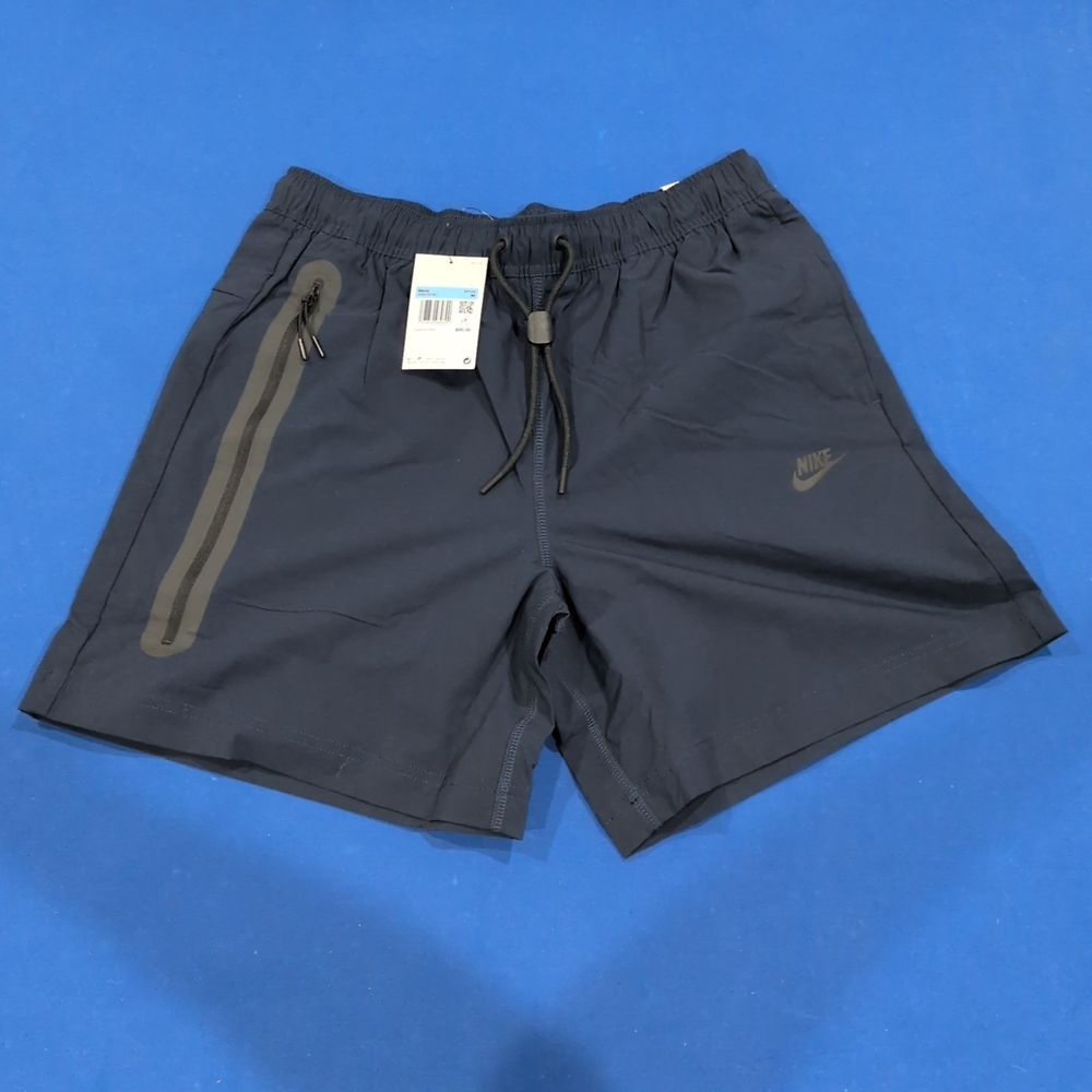 Medium Nike Sportswear Tech Fleece Mens Shorts Navy Obsidian NSW HQ0470-451